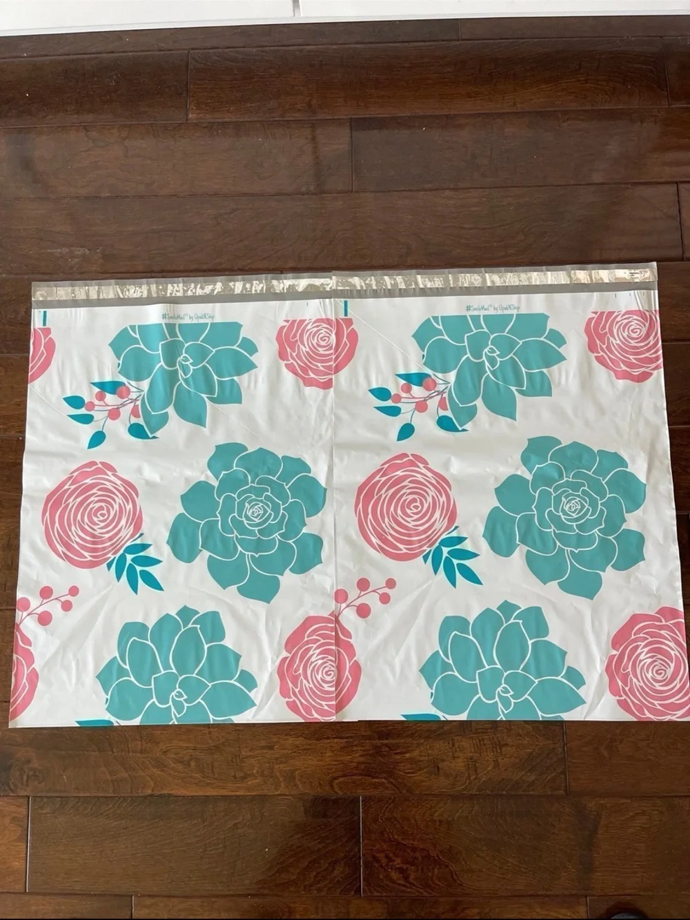 20 Pack - 19x24” XXL Beautiful Succulents Poly Mailers